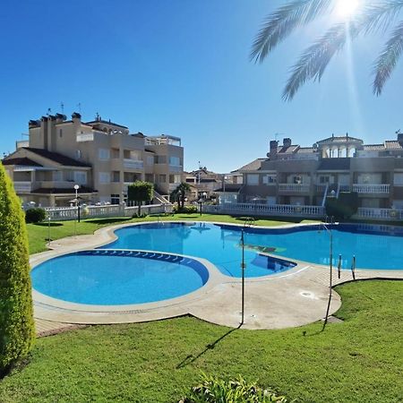 Apartament Z Duzym Tarasem Na Pieknym Osiedlu Orihuela Esterno foto